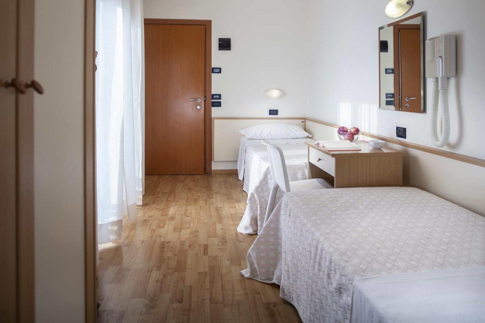 Hotel Baltic Rimini Eksteriør bilde