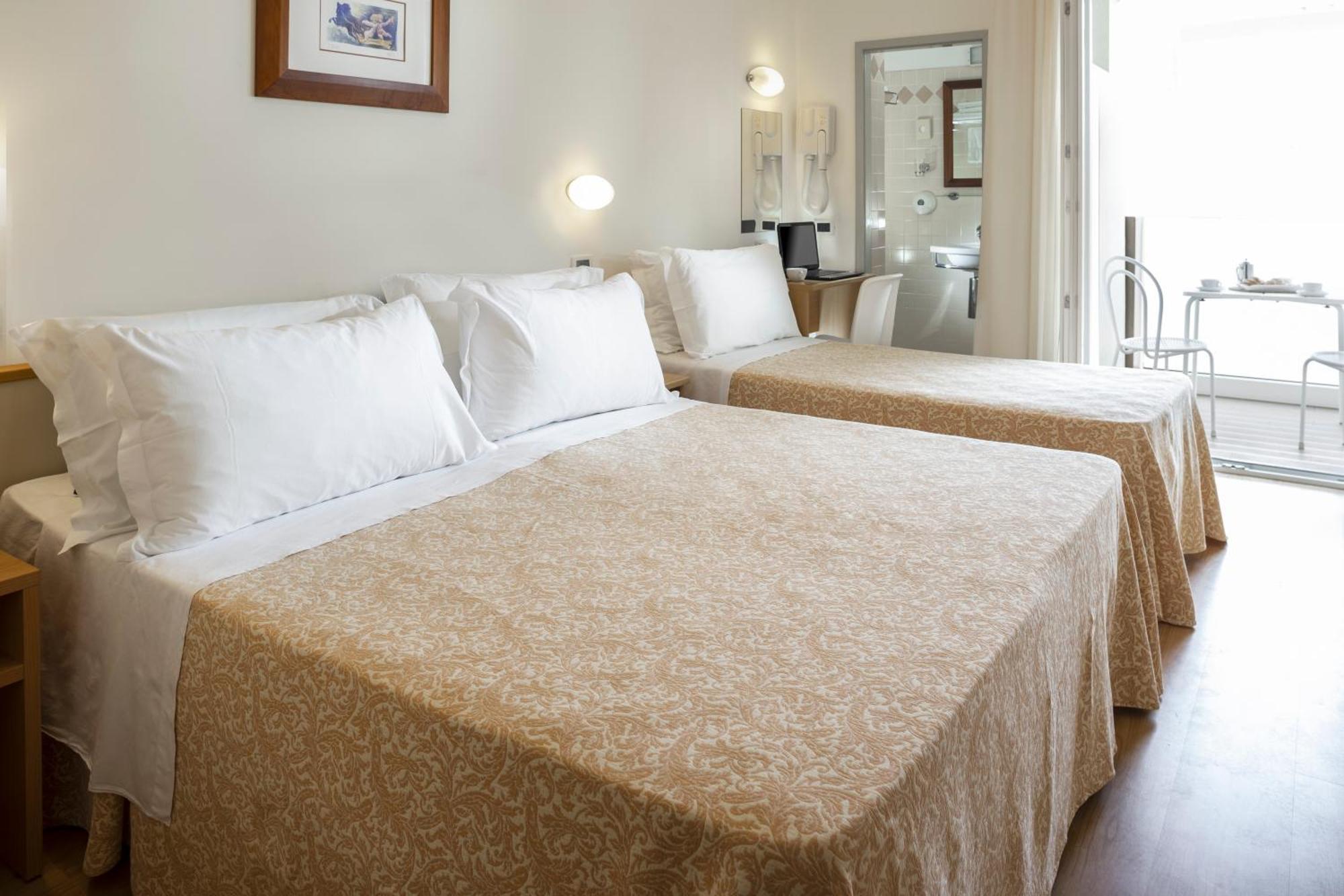 Hotel Baltic Rimini Eksteriør bilde